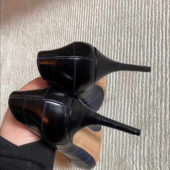 Alexandre Birman Textured Leather Two Tone Blue Black Python Pumps Heels 7.5 - Picture 5 of 15